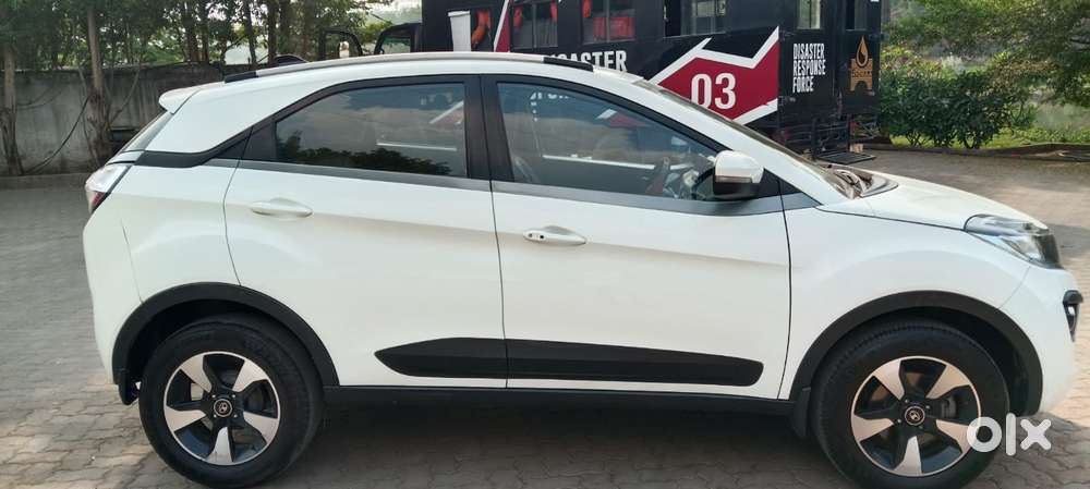 Tata Nexon 1.5 Revotorq Xz, 2019, Petrol