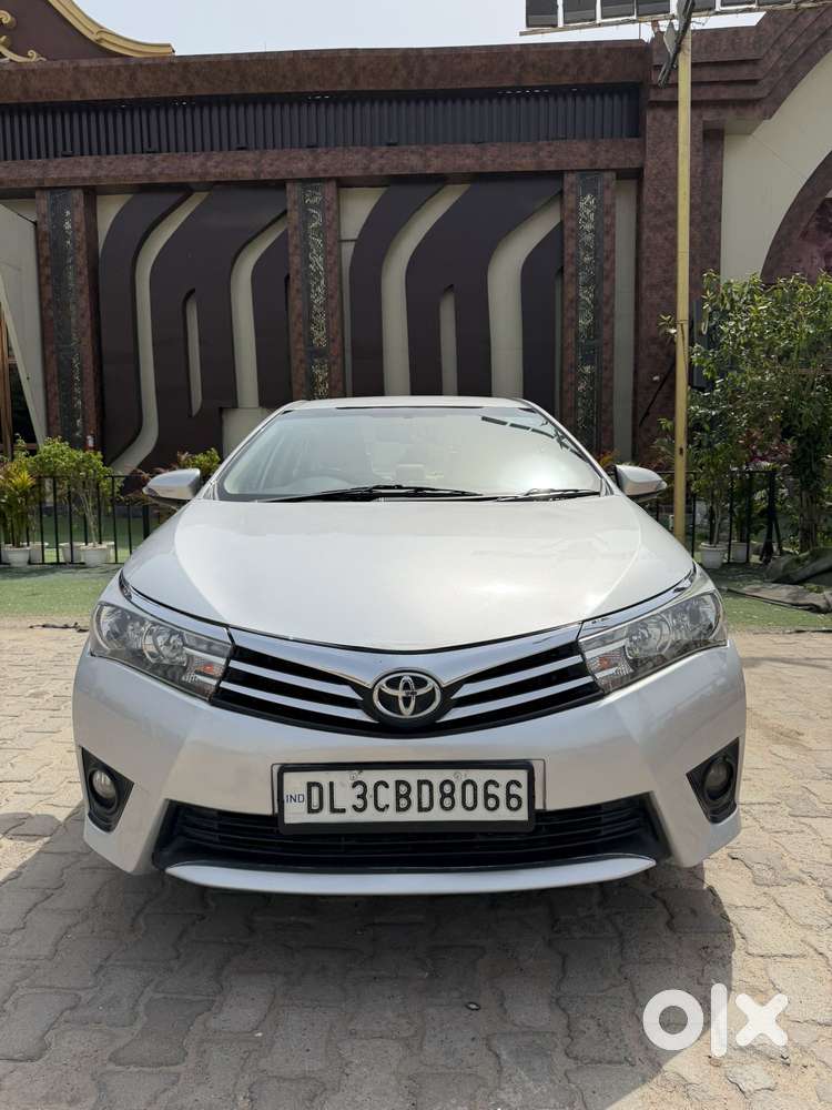 Toyota Corolla Altis, 2014, Petrol
