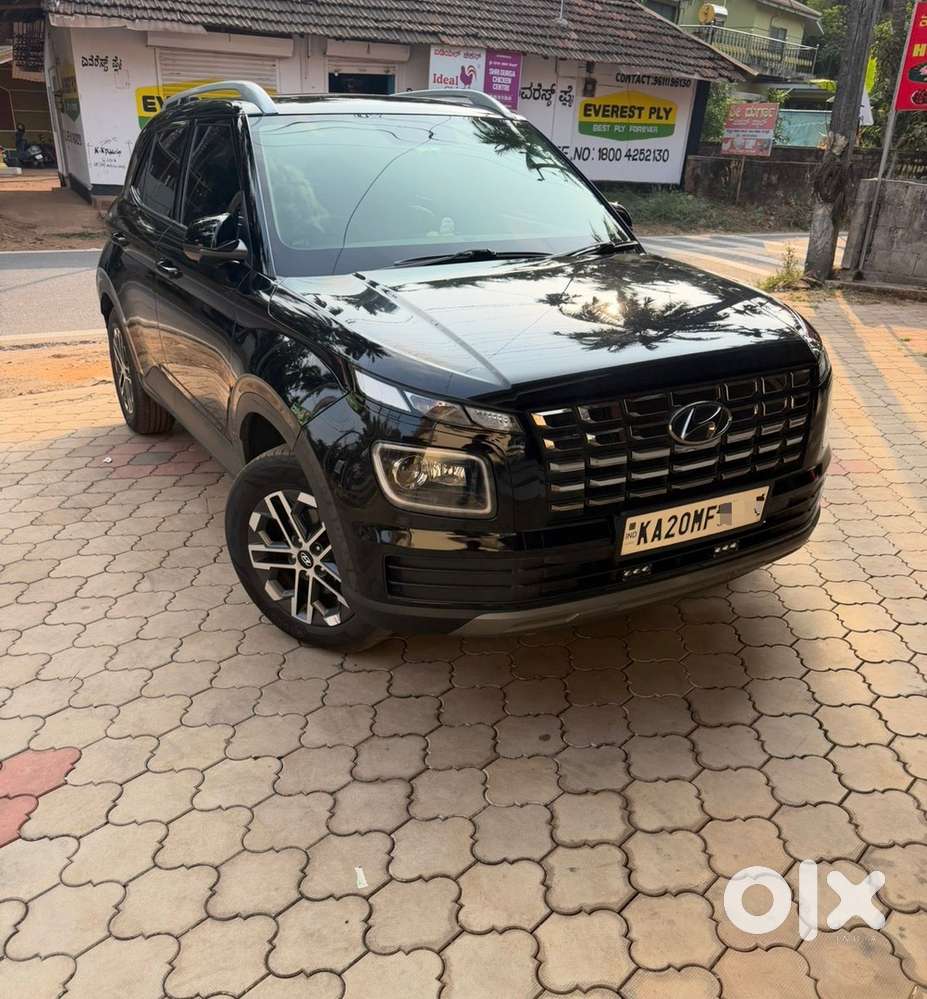 Hyundai Venue Diesel Manual 2023