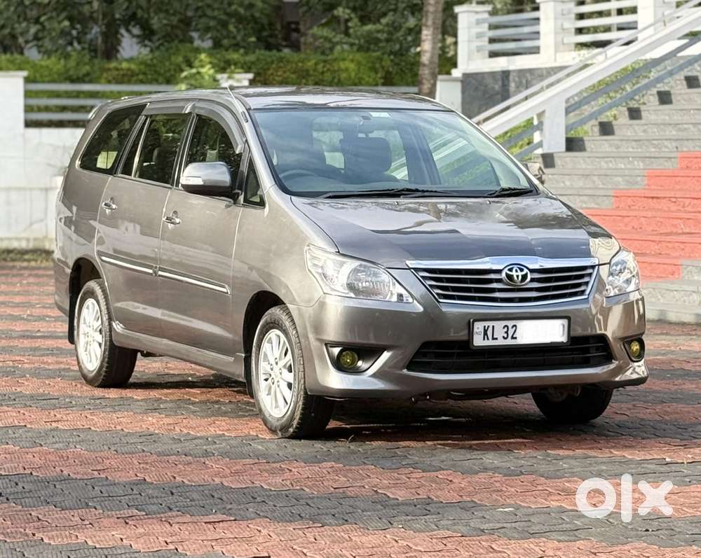 Toyota Innova 2.5 Vx 8 Str, 2012, Diesel
