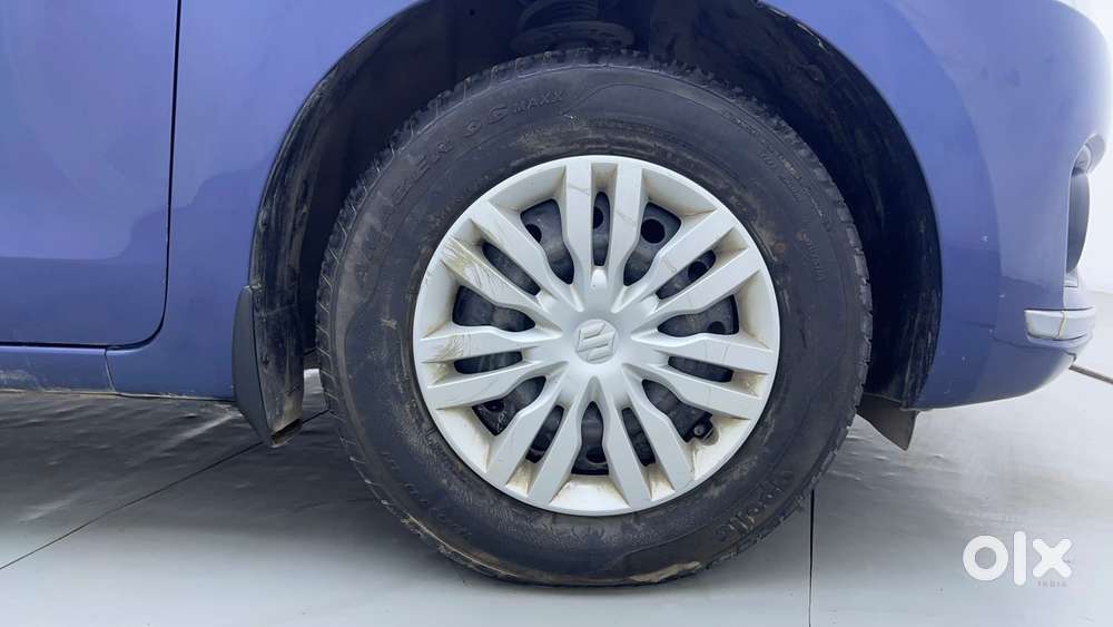 Maruti Suzuki Dzire 1.2 Vxi Amt, 2018, Petrol