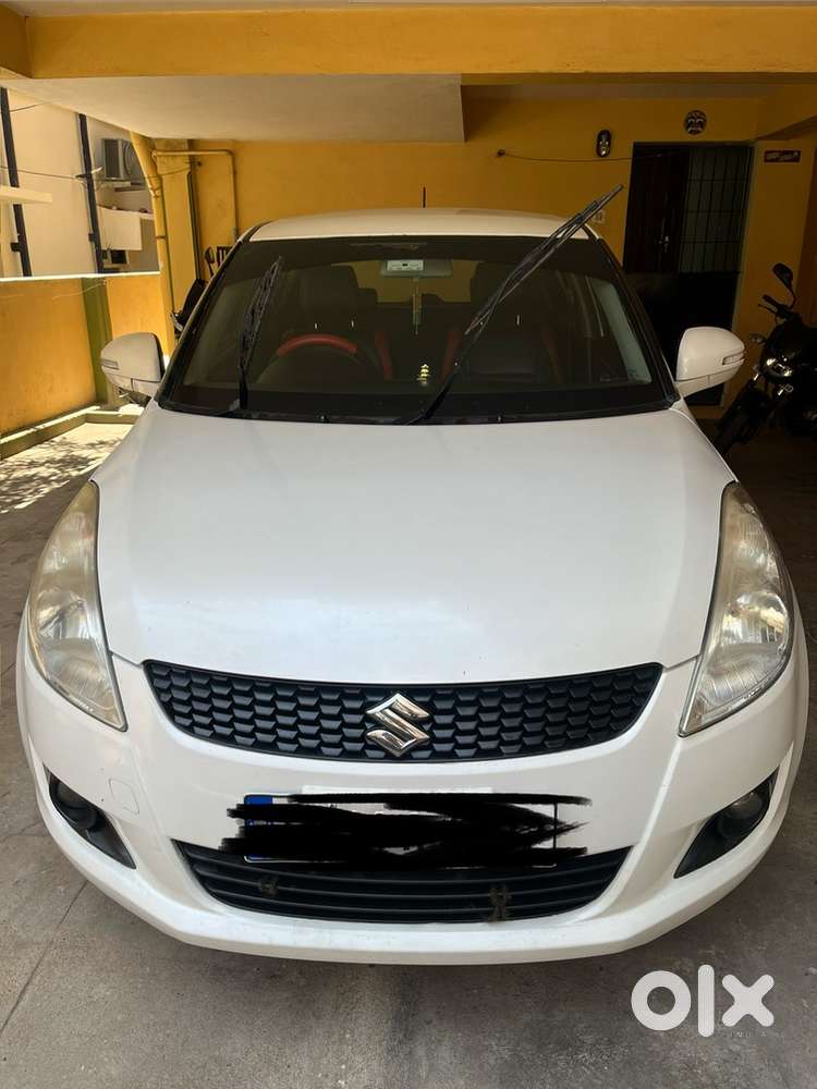 Swift Vxi Maruti Petrol 2012