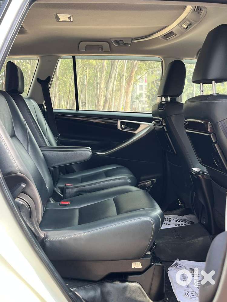 Toyota Innova Crysta 2.4 Zx Mt, 2021, Diesel