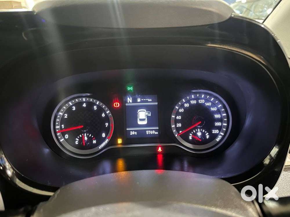 Hyundai Grand I10 Nios Amt Sportz, 2023, Petrol