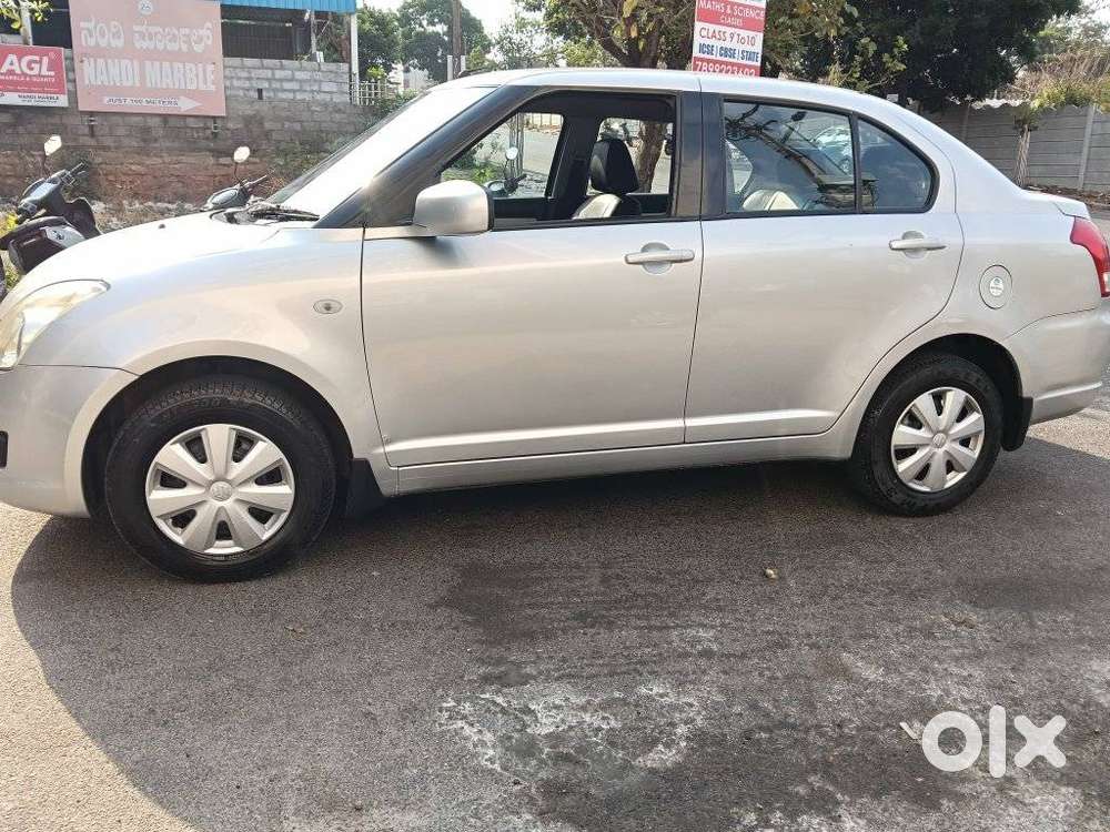 Maruti Suzuki Swift Dzire Vxi Optional, 2011, Petrol