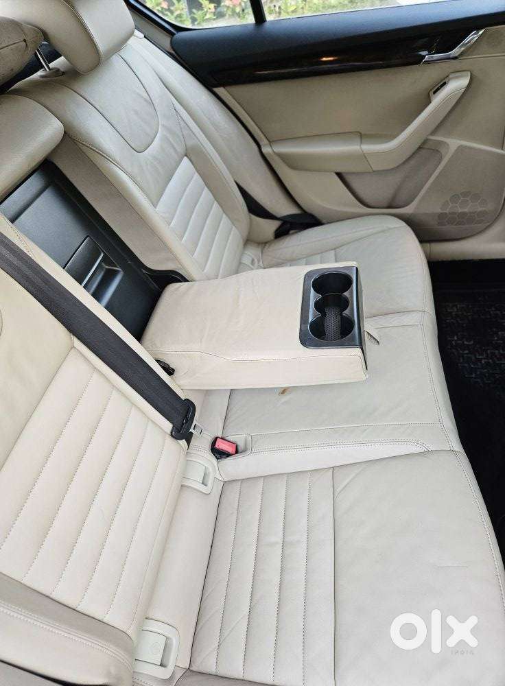 Skoda Octavia 2013-2017 Style Plus 1.8 Tsi At, 2015, Petrol
