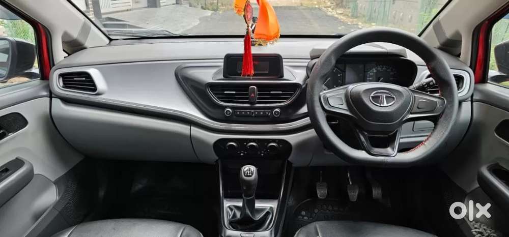Tata Altroz 1.2 Xt, 2021, Petrol