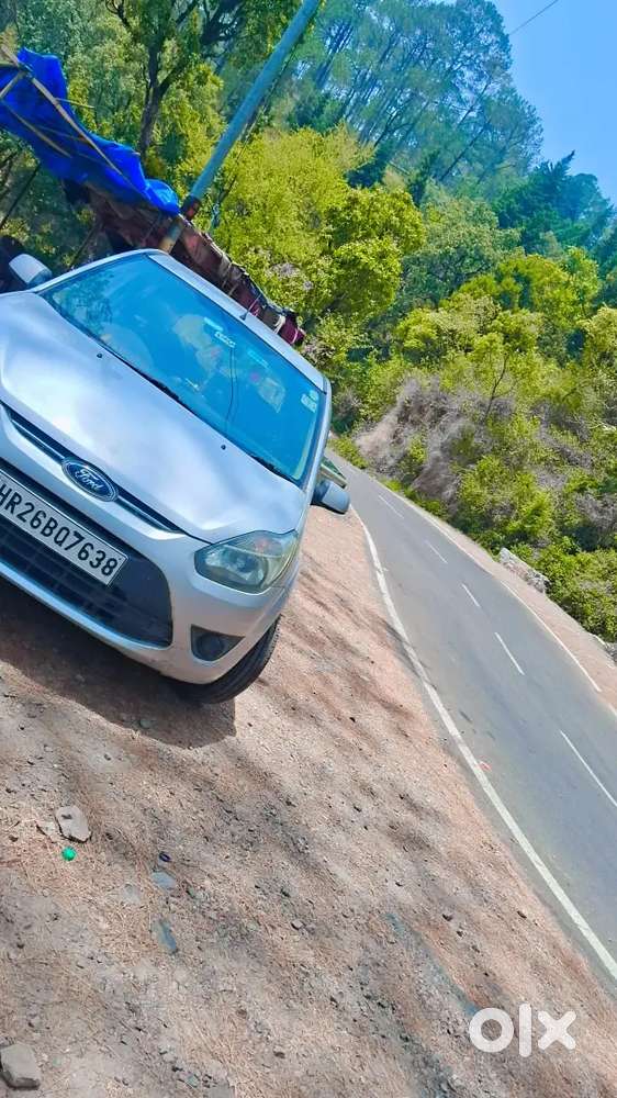 Ford Figo Petrol Manual 2012