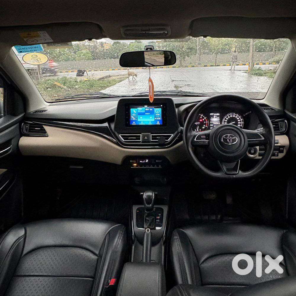 Toyota Glanza 1.2 G Amt, 2023, Petrol