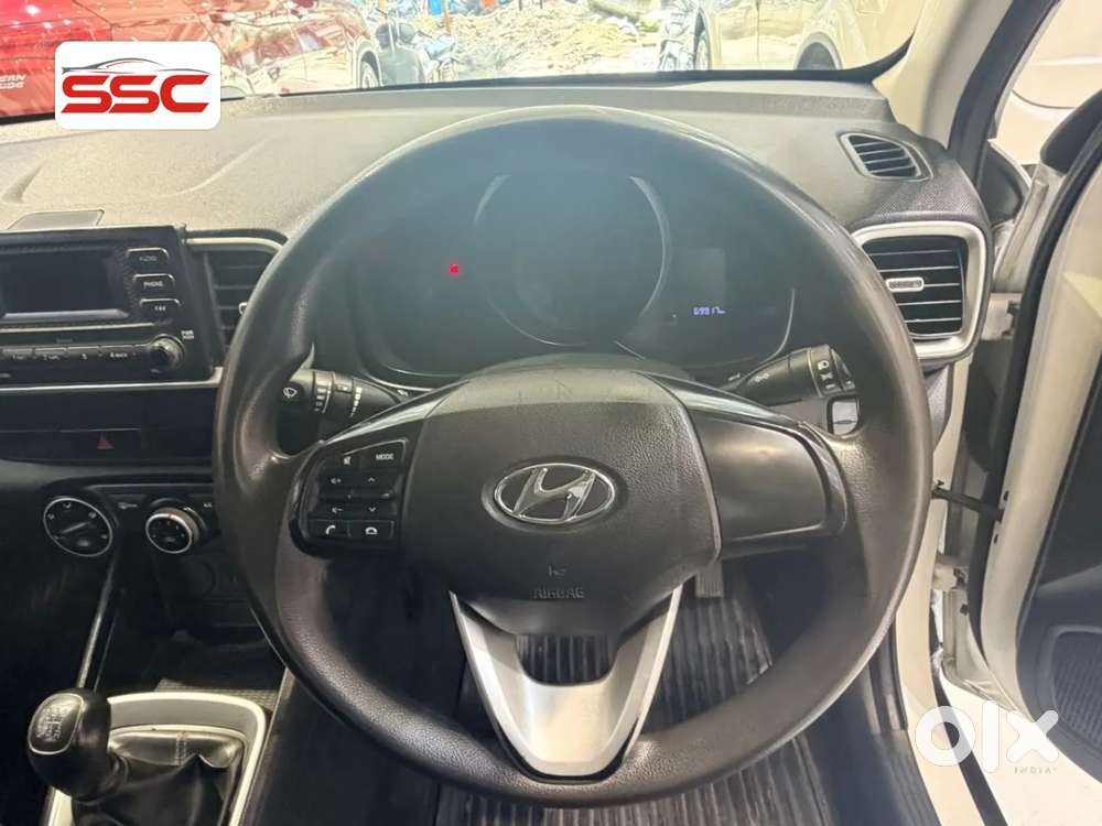Hyundai Venue S 1.2 Petrol, 2020, Petrol