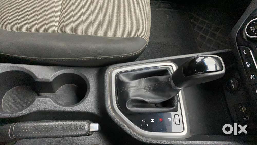Hyundai Creta 1.6 Sx Plus Petrol At, 2016, Petrol