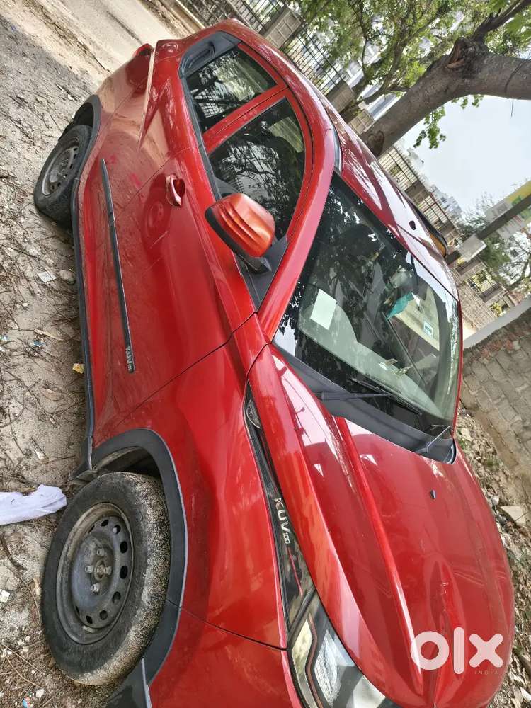 Mahindra Kuv 100 2016 Petrol 110000 Km Driven