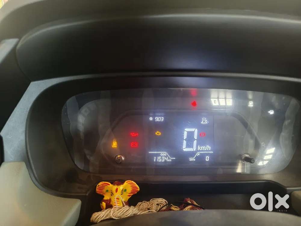 Tata Punch Rhythm 2024