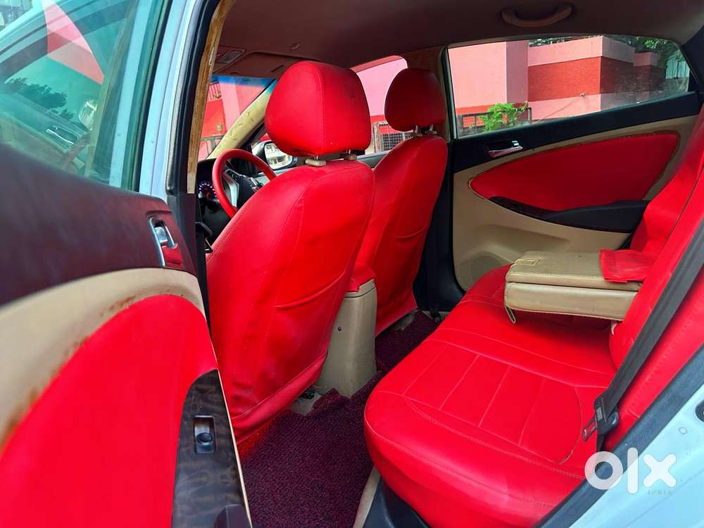 Hyundai Verna Fluidic 1.6 Crdi Sx, 2011, Diesel