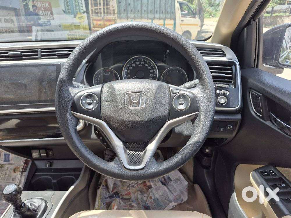 Honda City I-vtec V, 2017, Petrol