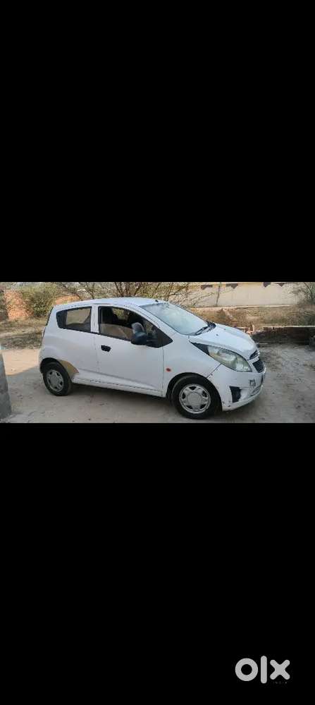 Beat Car White Colour