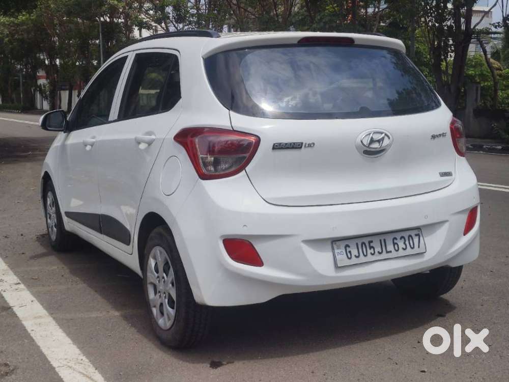 Hyundai Grand I10 Sportz1.2 Crdi, 2015, Diesel