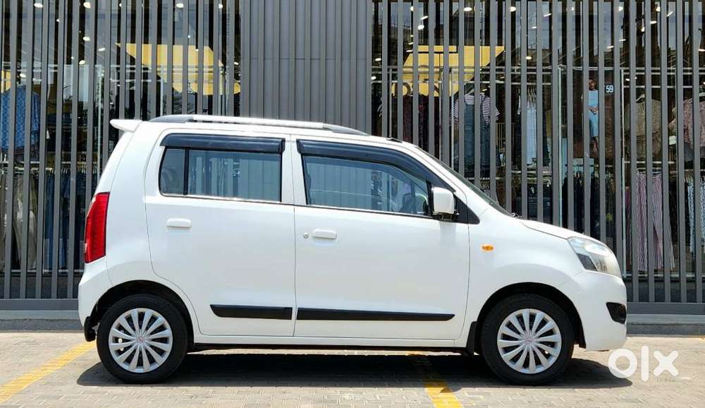 Maruti Suzuki Wagon R 1.0 2010-2019 Vxi (o), 2015, Cng & Hybrids