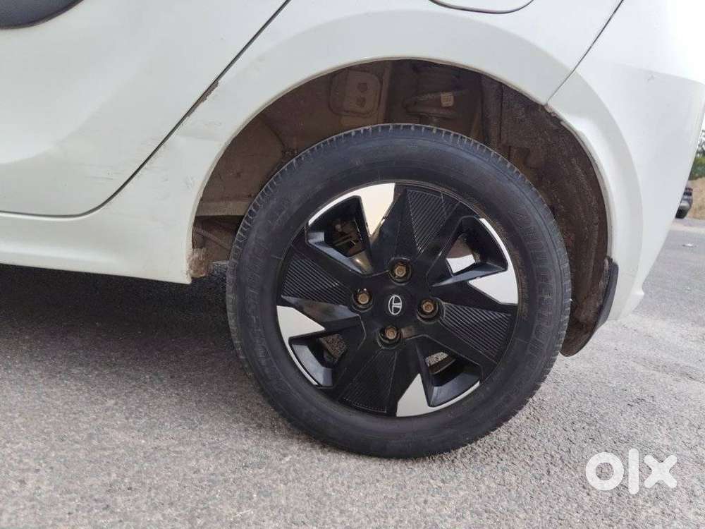 Tata Tiago Xz, 2020, Petrol