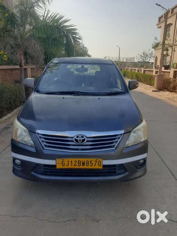 Toyota Innova 2012 Diesel 334000 Km Driven