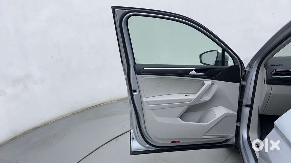 Volkswagen Tiguan 2.0 Elegance Tsi Dsg, 2023, Petrol
