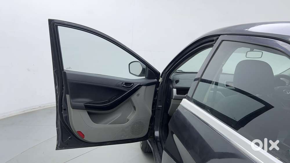 Tata Nexon 1.2 Revotron Xm, 2018, Petrol