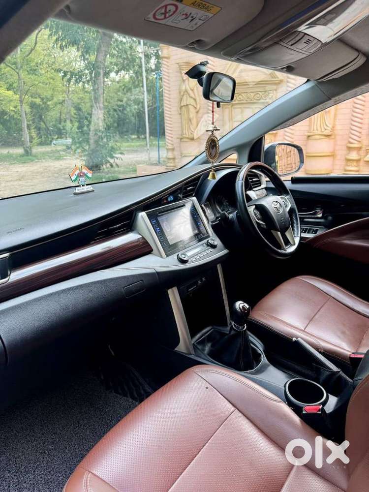 Toyota Innova Crysta 2.4 V 7 Str, 2018, Diesel