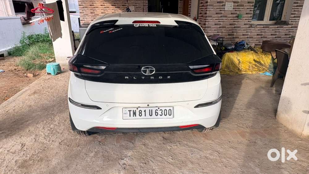 Tata Altroz Petrol 2021