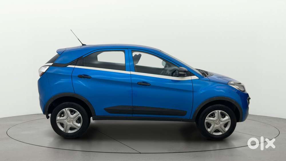 Tata Nexon 1.2 Revotron Xma, 2019, Petrol