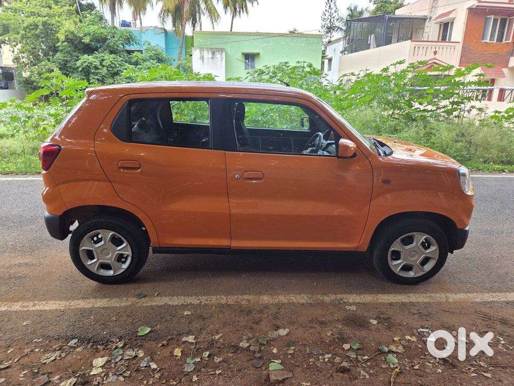 Maruti Suzuki S-presso Vxi Plus Amt, 2019, Petrol