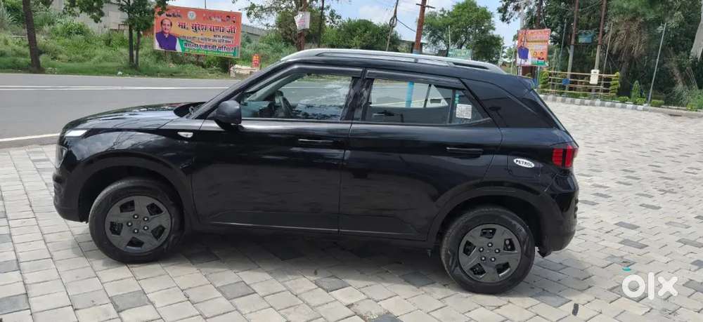 Hyundai Venue Kappa 2025 Mt 1.2 Petrol With Sanroof