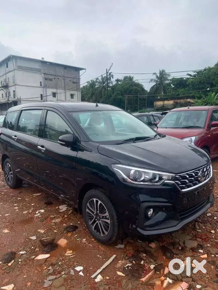 Brand New Maruti Suzuki Ertiga Zvi+at