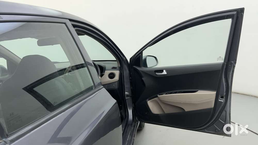 Hyundai Grand I10 1.2 Crdi Sportz Option, 2017, Diesel