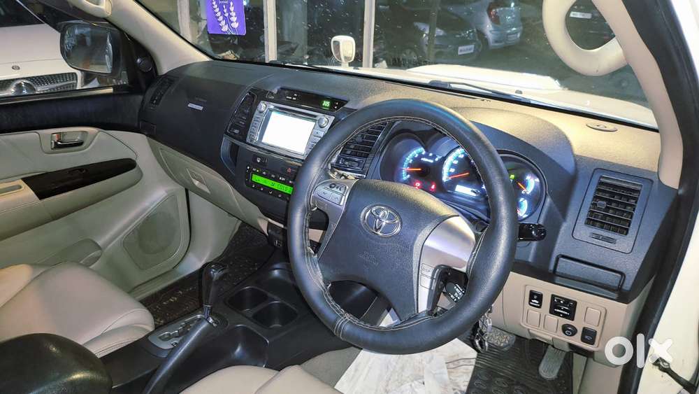Toyota Fortuner 3.0 4x2 Automatic, 2015, Diesel