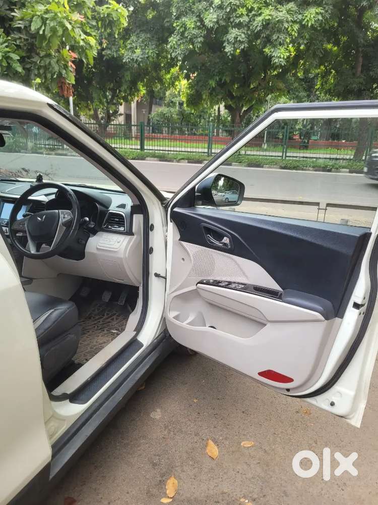 Mahindra Xuv300 Petrol 2023