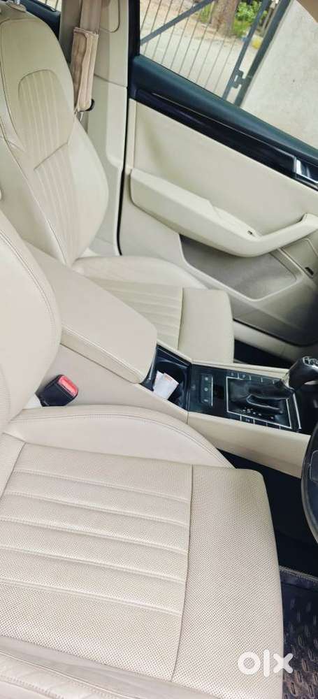 Skoda Superb 2.0 Tsi At L&k, 2016, Petrol