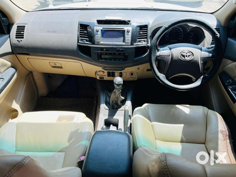 Toyota Fortuner 3.0 4x2 Mt, 2012, Diesel