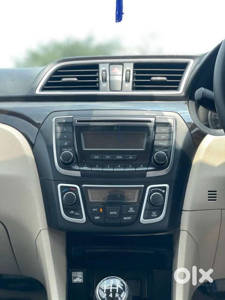 Maruti Suzuki Ciaz 2014-2017 Vxi Plus, 2016, Petrol