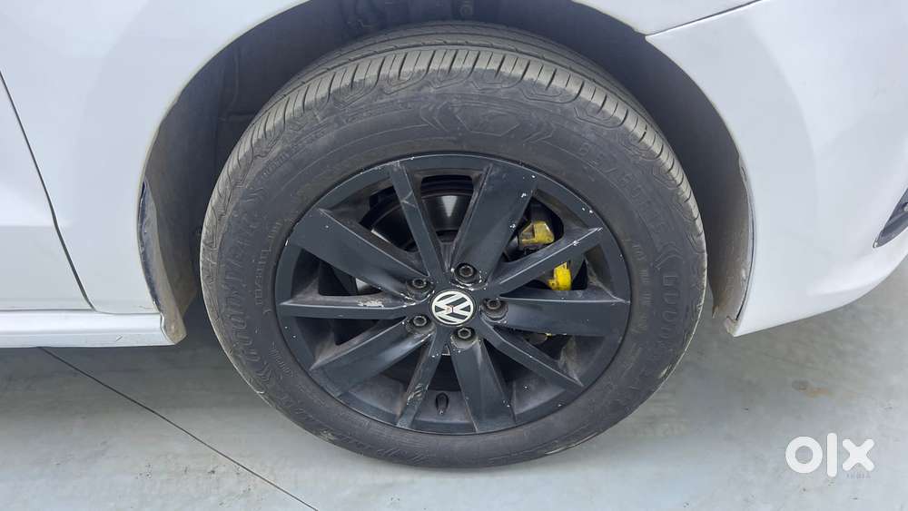 Volkswagen Polo Petrol Highline 1.2l, 2017, Petrol