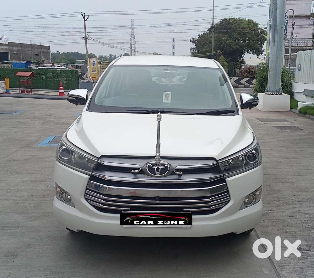Toyota Innova Crysta