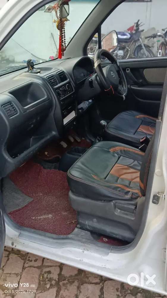 Car Bech Rahe Hain Gadi Hamari Ful Maintain Hai Koi Dikkat Nahin Hai J