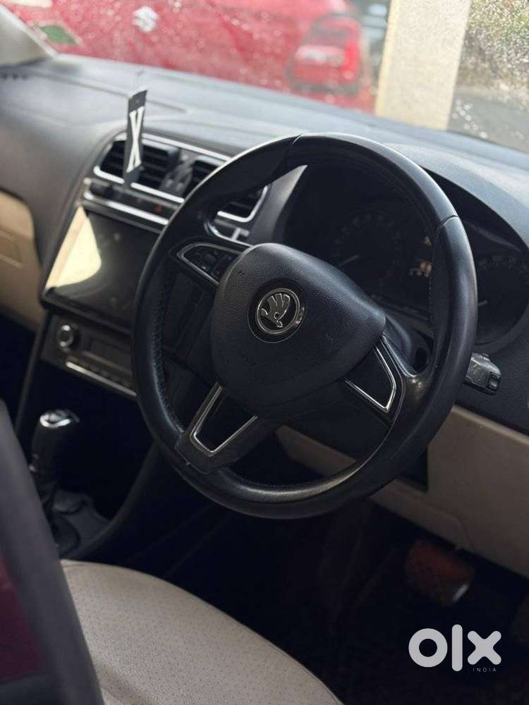 Skoda Rapid 1.5 Tdi Style/1.5 At Style, 2018, Diesel