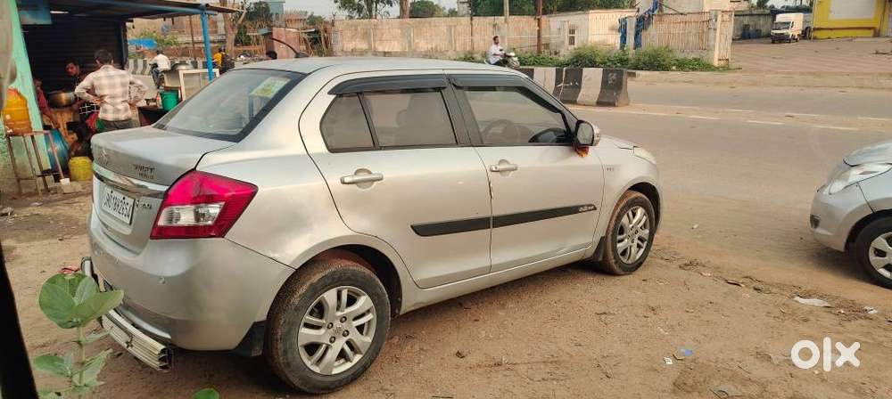 Maruti Suzuki Dzire 1.2 Vxi, 2014, Petrol
