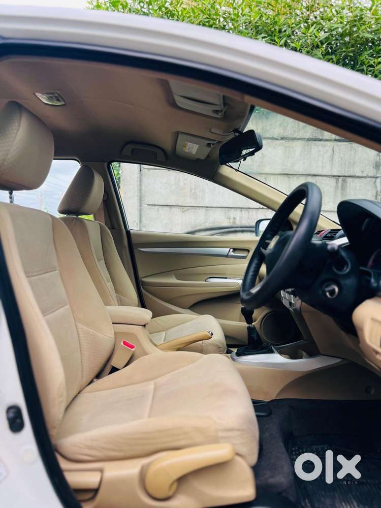 Honda City, 2011, Petrol