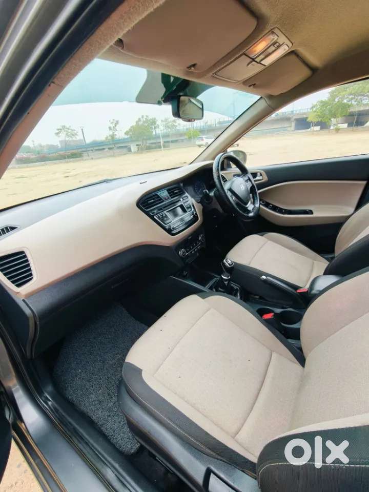 Hyundai Elite I20 [ ] 1.4 Sportz Crdi, 2015, Diesel
