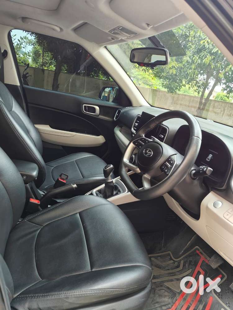 Hyundai Venue 1.0 Sx (o) Turbo Imt, 2023, Petrol