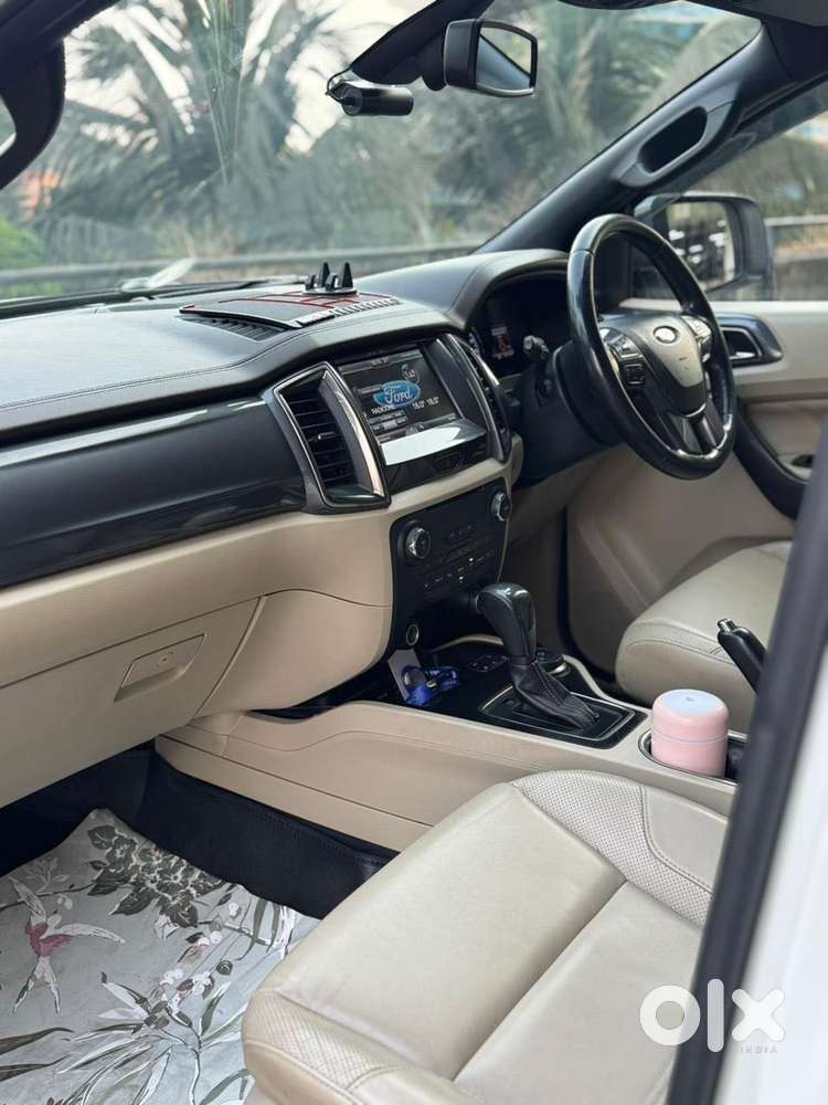 Ford Endeavour 3.2 Titanium At 4x4, 2016, Diesel