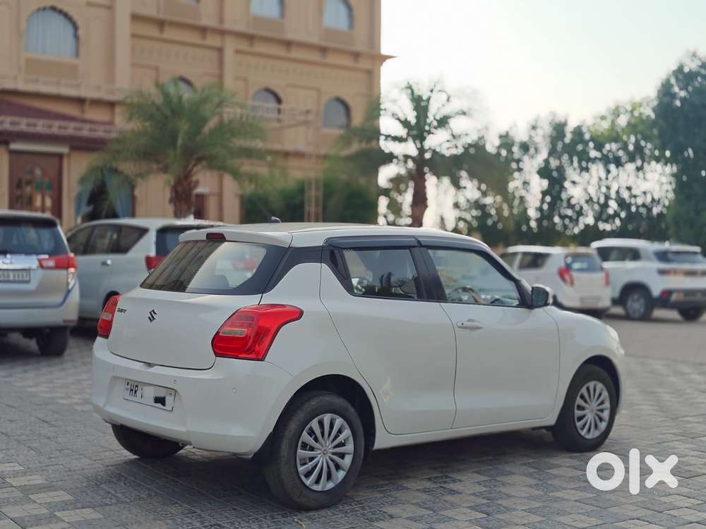 Maruti Suzuki Swift 2018 Amt Vxi, 2021, Petrol