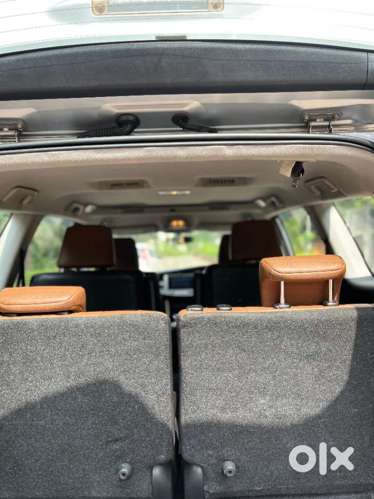 Toyota Innova Crysta 2.8 Z, 2016, Diesel