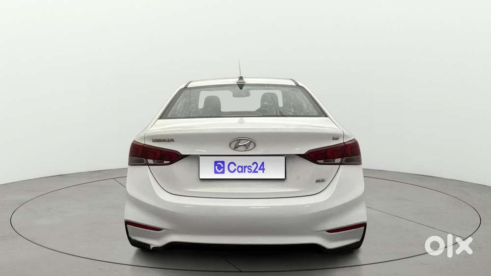 Hyundai Verna 1.6 Vtvt Sx, 2019, Petrol